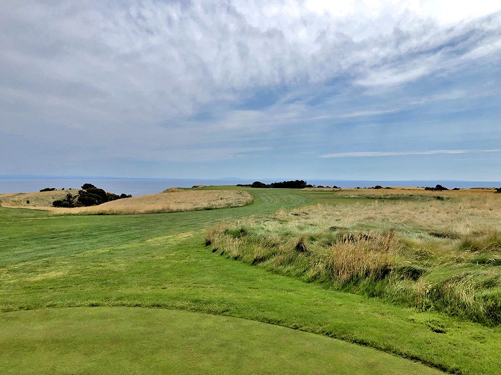 15th Hole at Cape Kidnappers Golf Course (650 Yard Par 5)